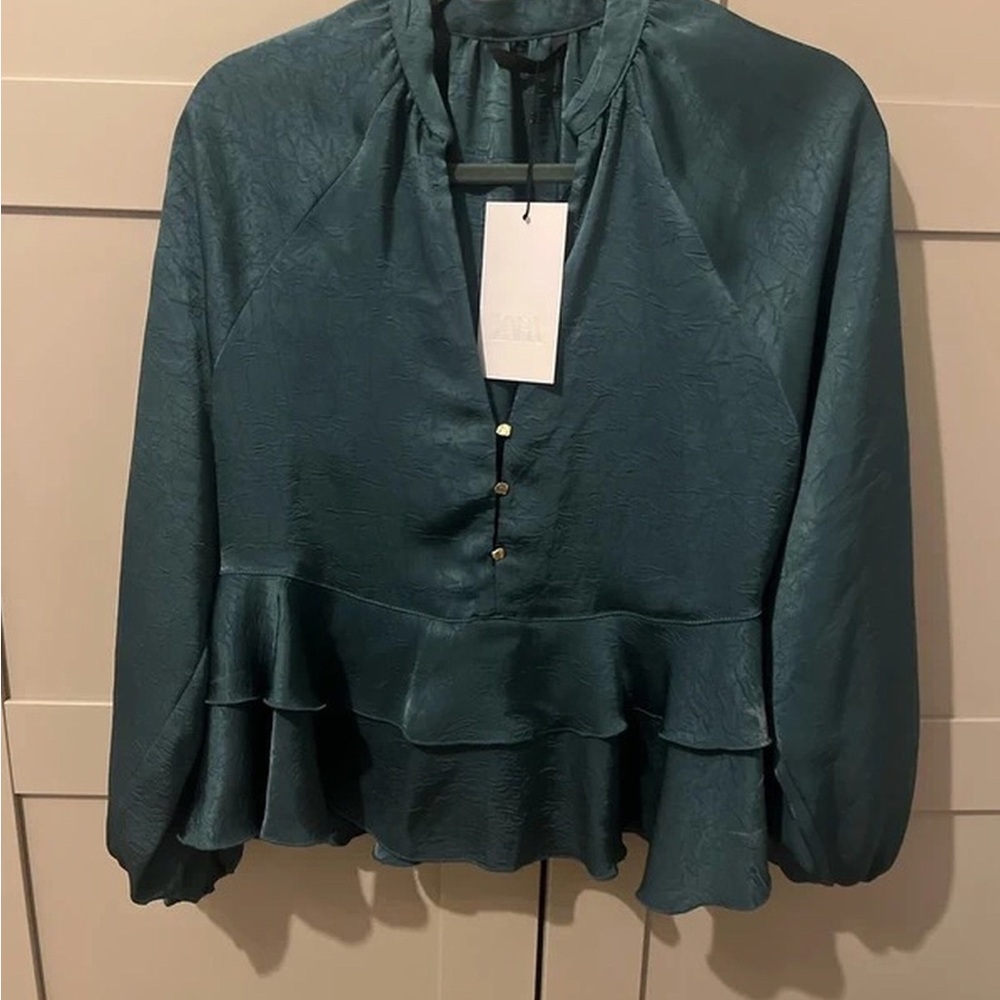 Women's Teal Ruffle Hem Blouse - Brand Unknown